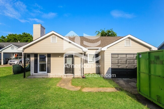 Building Photo - 882 Stafford Ct