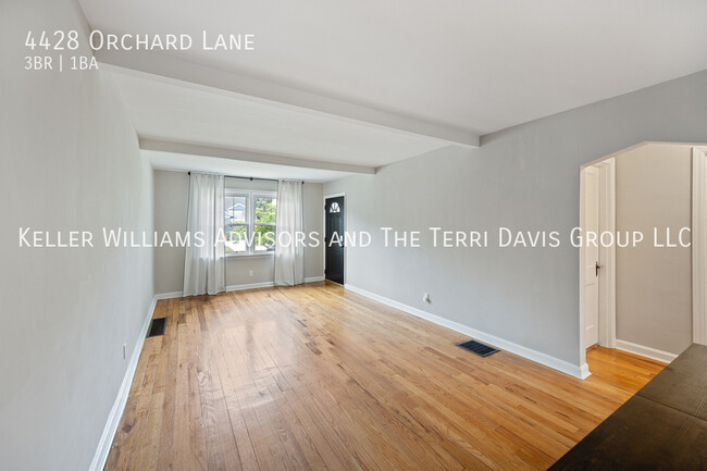 Building Photo - 4428 Orchard Ln