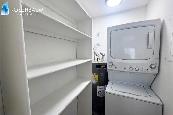 Building Photo - 725 W 1st Ave