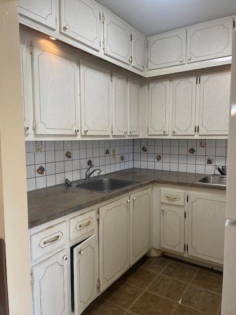 Building Photo - 14 Waltham E