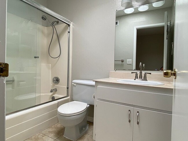 Building Photo - 5377 Sonoma Dr