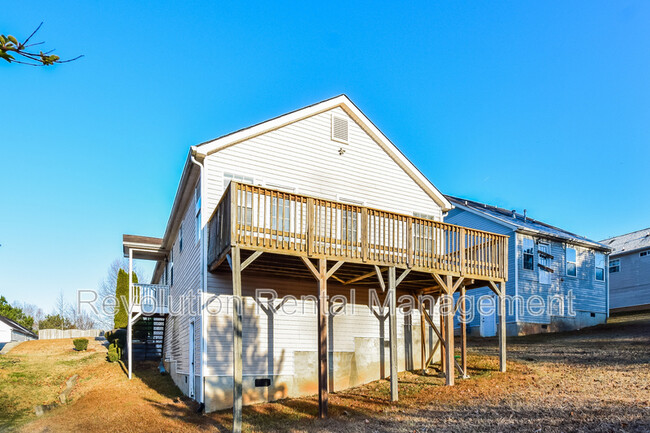 Building Photo - 1454 Waterton Trail