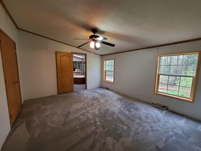 Building Photo - 42 Serendipity Ln