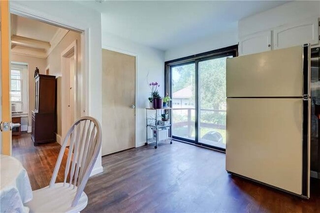 Building Photo - 144 Deerfield Dr