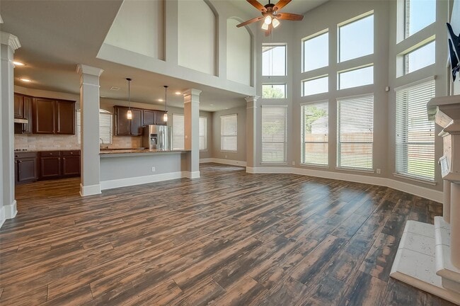 Building Photo - 26406 Planters Heath Dr