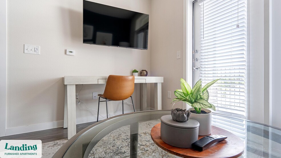 Building Photo - 14015 Univ Pass