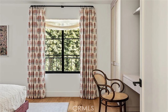 Building Photo - 738 San Lorenzo St