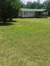 Building Photo - 806 New Hope Church Rd