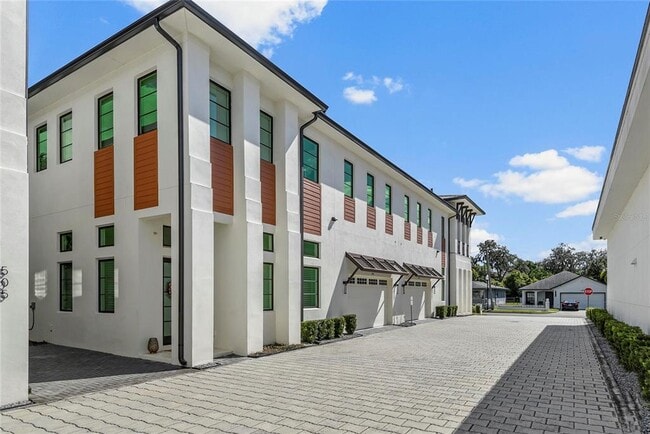 Building Photo - 503 W Canton Ave