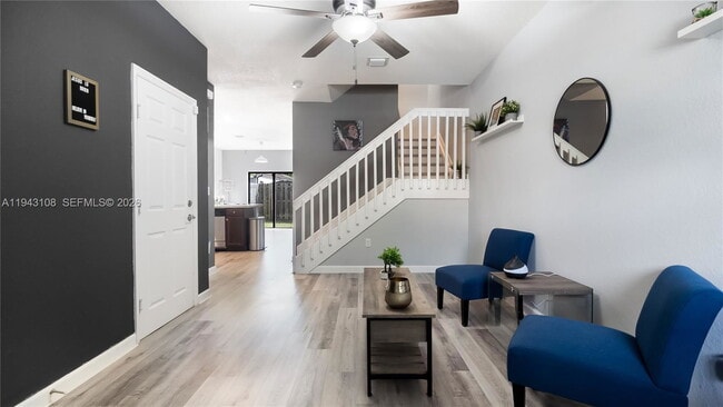 Building Photo - 140 SE 34th Terrace