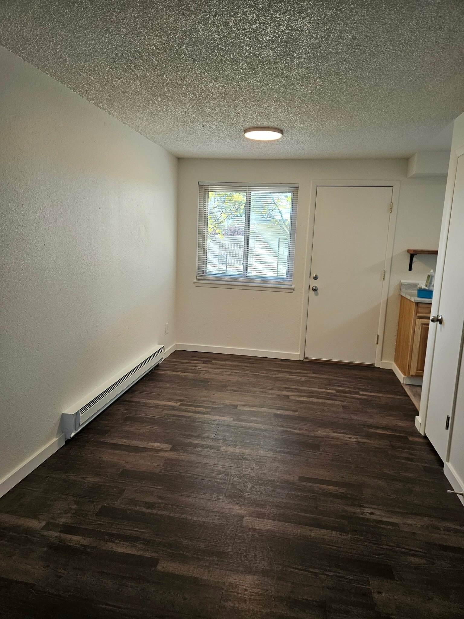 Building Photo - 479 White Cloud Dr