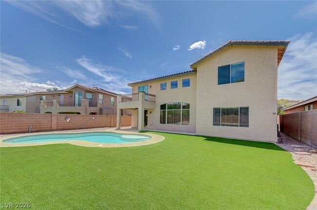 Building Photo - 7876 Sleeping Lily Dr