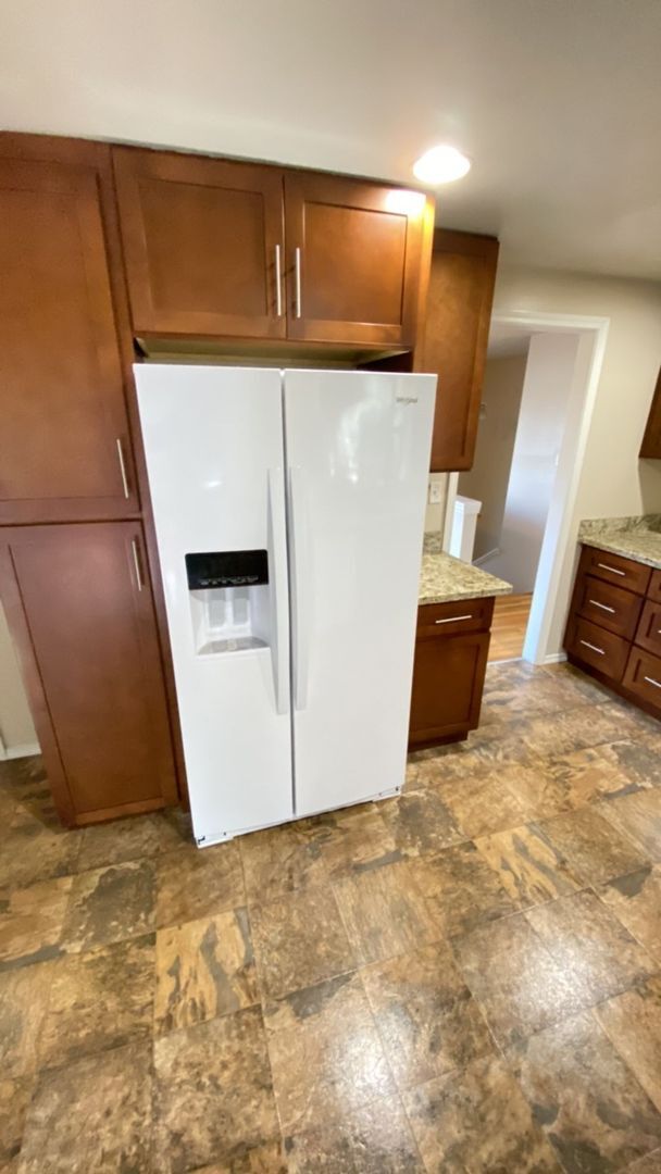 Building Photo - 4bed/2ba House in Des Moines