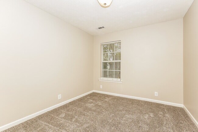 Building Photo - 1518 Antebellum Dr