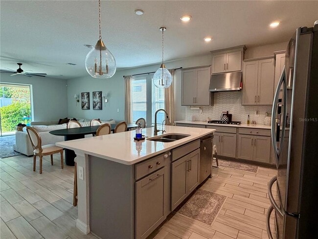 Building Photo - 2679 Ridgetop Ln