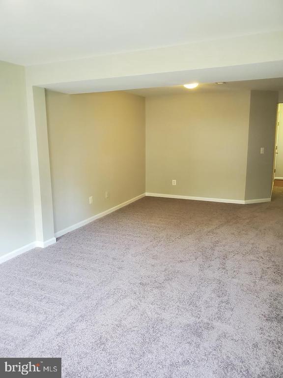 Building Photo - 1372 Cranes Bill Way