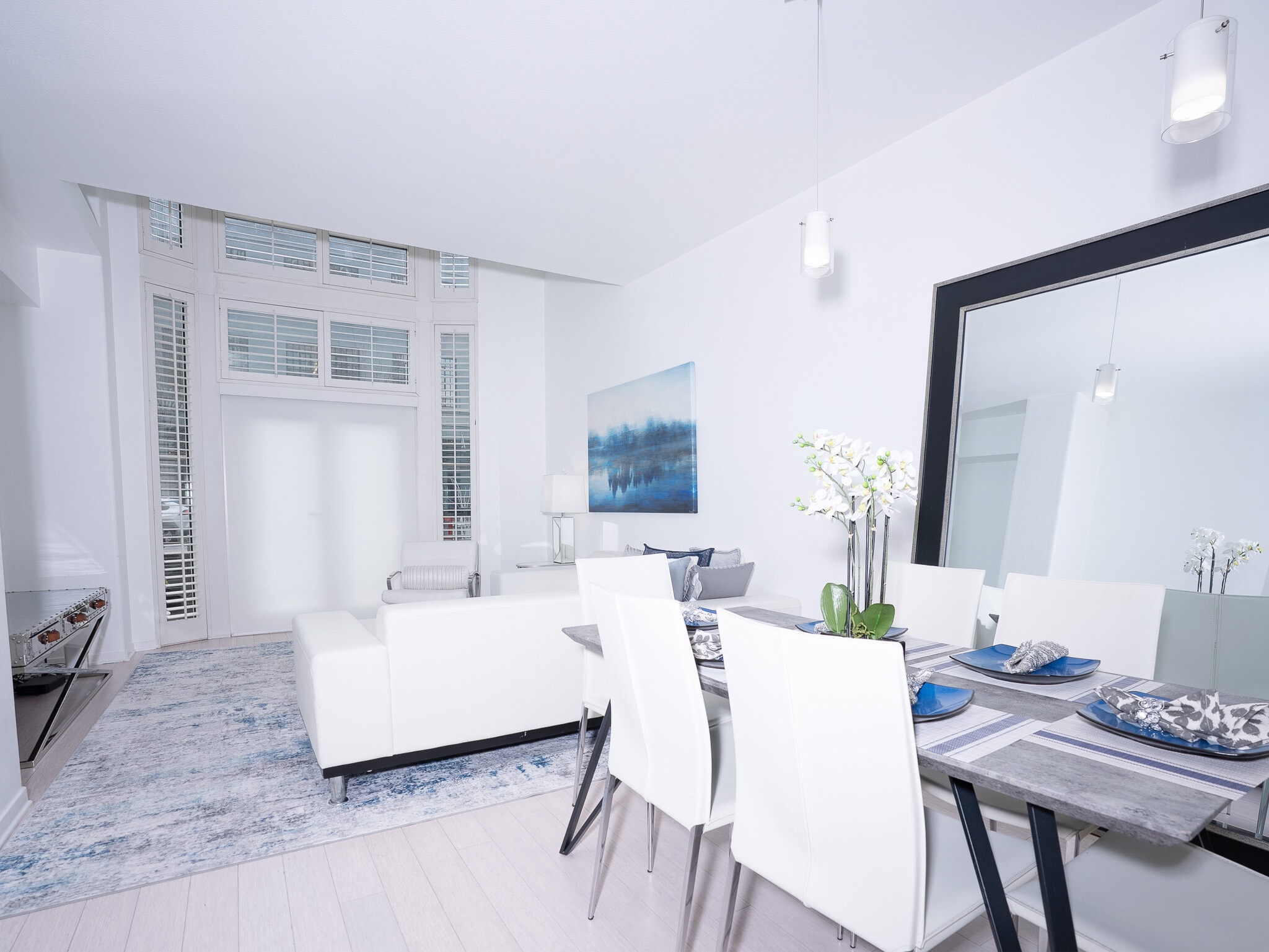 Building Photo - 88 King St