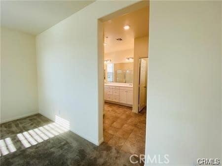 Building Photo - 5585 Valencia Dr