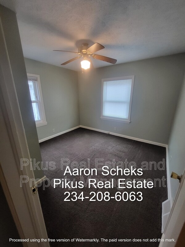 Building Photo - 625 Hollibaugh Ave