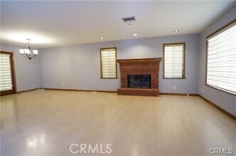 Building Photo - 333 Genoa St