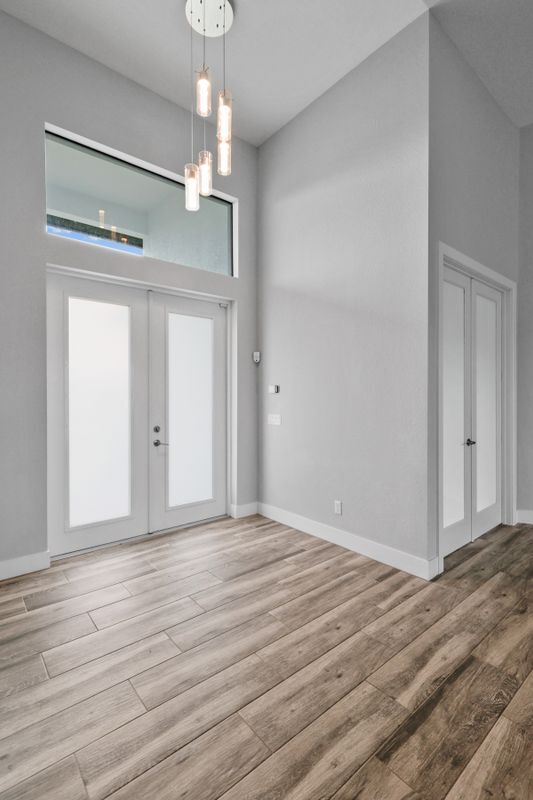 Building Photo - 3106 SW 22nd Ave