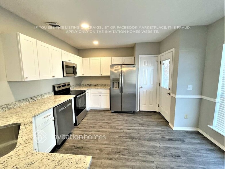 Building Photo - 4442 Wheeler St