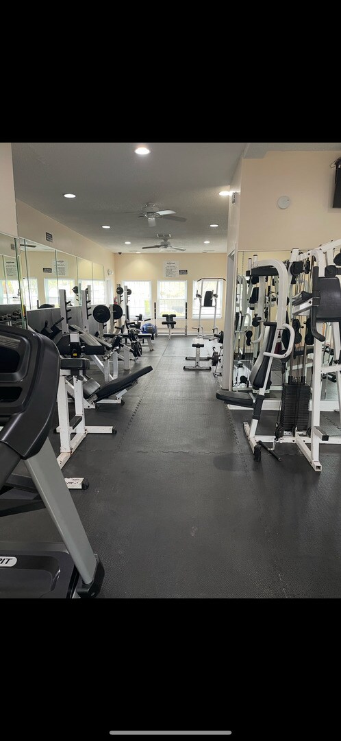 Building Photo - 1403 E Wyndham Cir