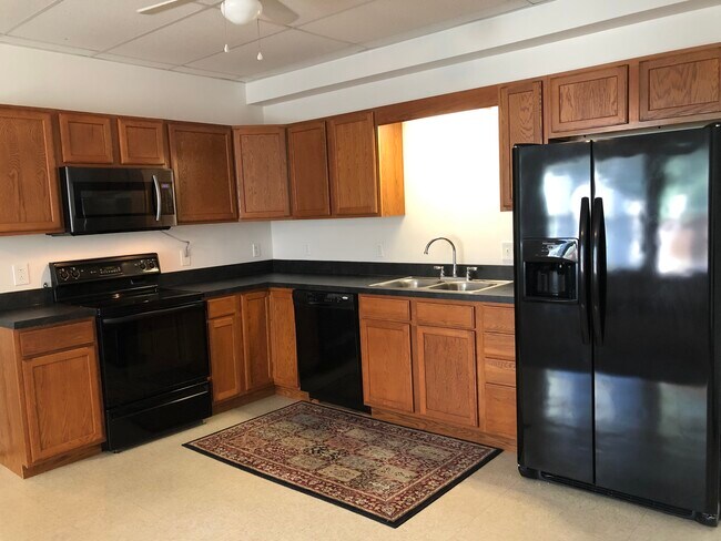 Building Photo - Beautiful 2 bedroom in Millville