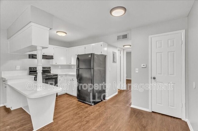 Building Photo - 3117 Barnett Ave