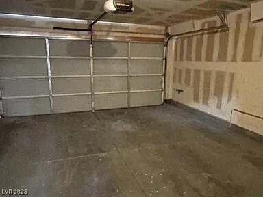 Building Photo - 8928 W Marmo Ave