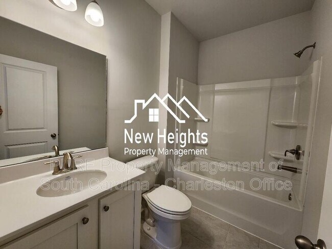 Building Photo - 179 Cherry Grv Dr