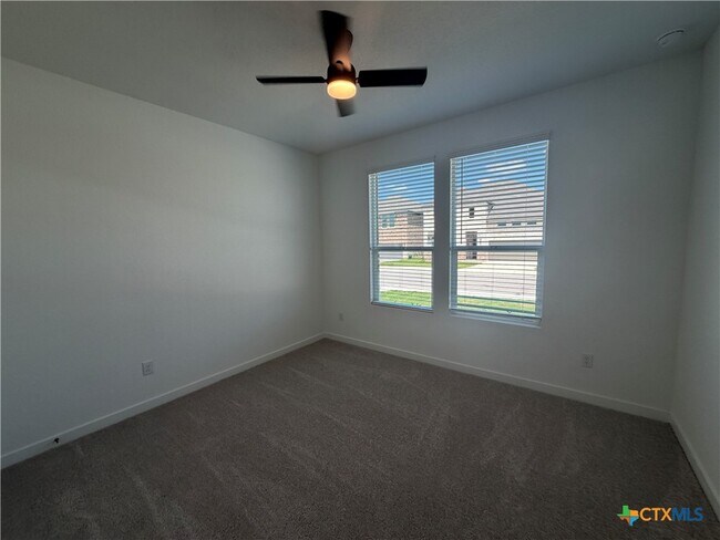 Building Photo - 8908 San Carlos