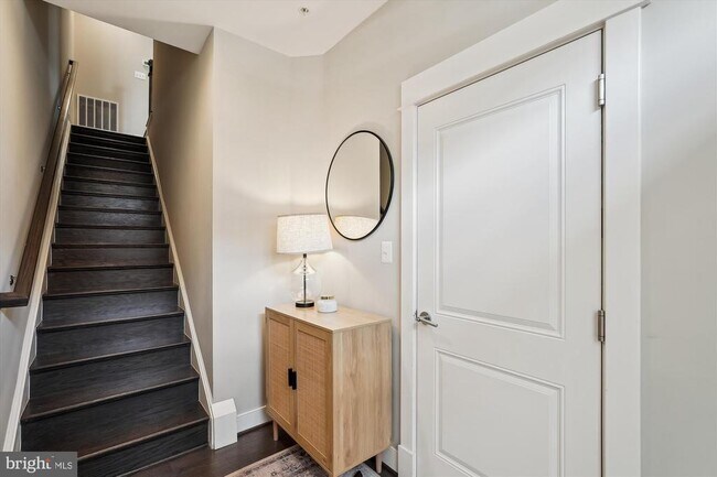 Building Photo - 22979 Cabrillo Terr
