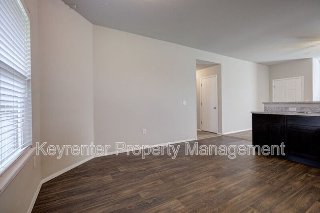 Building Photo - 7613 Lipizzan Rd
