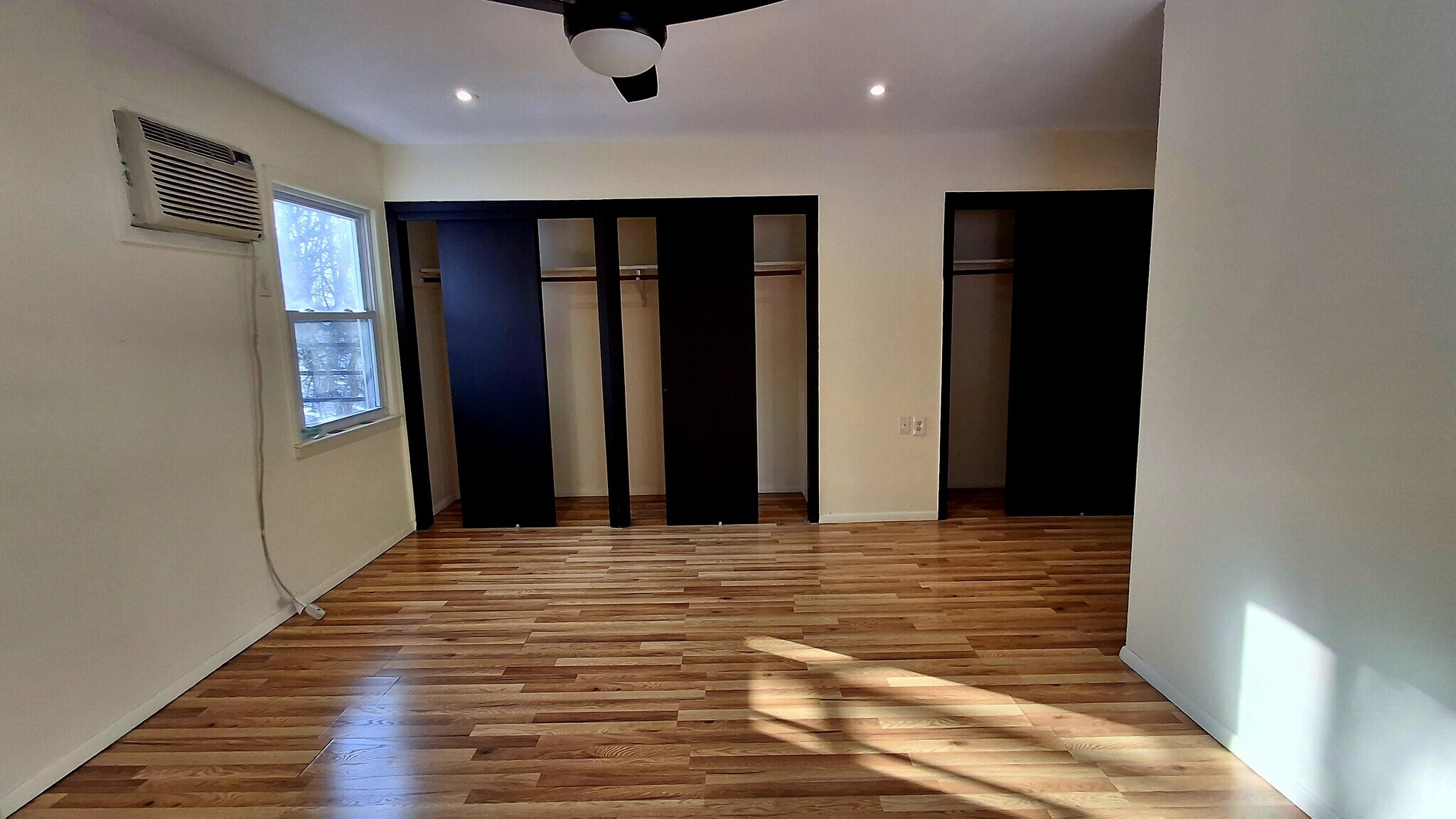 Primary BR closets - 3409 Givernaud Ter