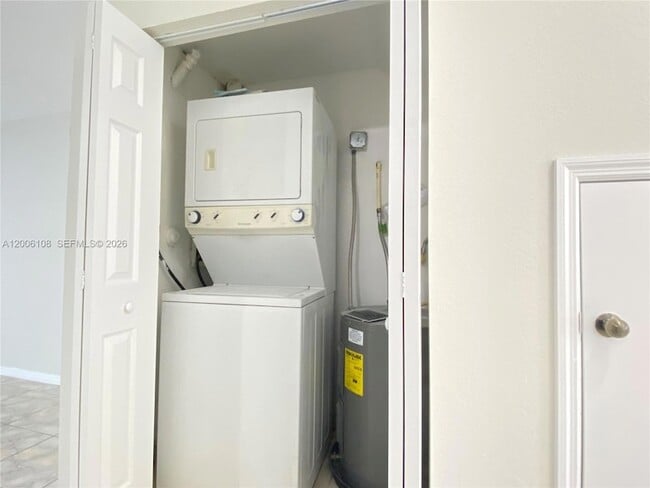 Building Photo - 2290 NW 136th Terrace