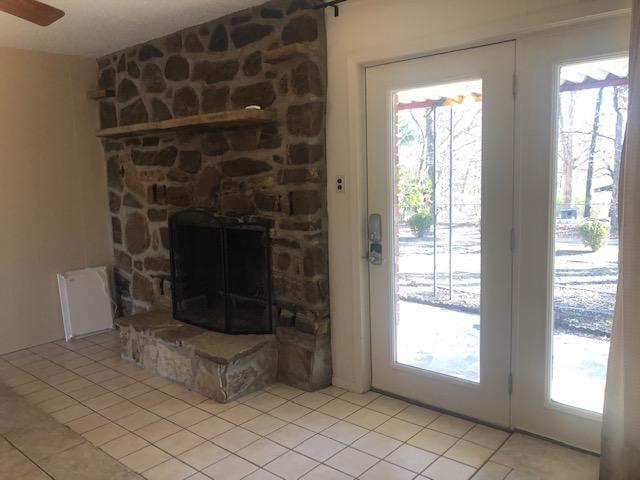 Building Photo - 234 Arrowhead Dr