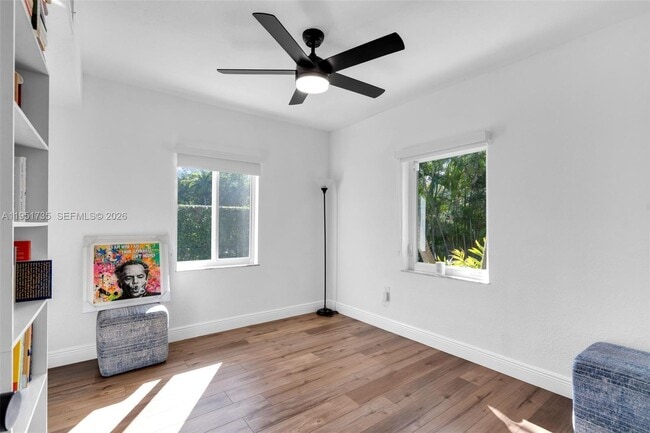 Building Photo - 5930 SW 47th St