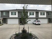 Building Photo - 3325 Pr Hts Wy