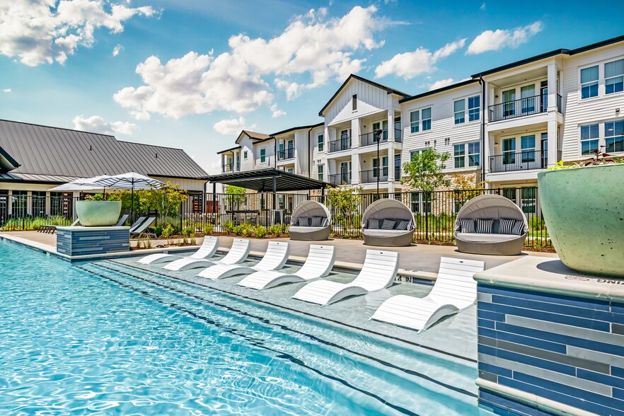 Atlas Bluewood Apartments 2600 Kinship Pky Celina TX 75009