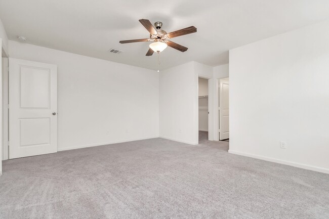Building Photo - 7810 Hightree Dr