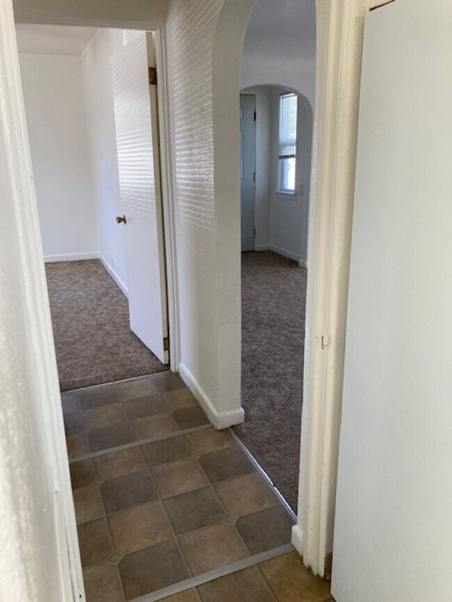 Building Photo - Coming Soon !2 bedroom, one bath home in Caldwell