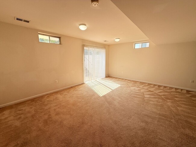 Building Photo - 3 Brushy Creek Cir
