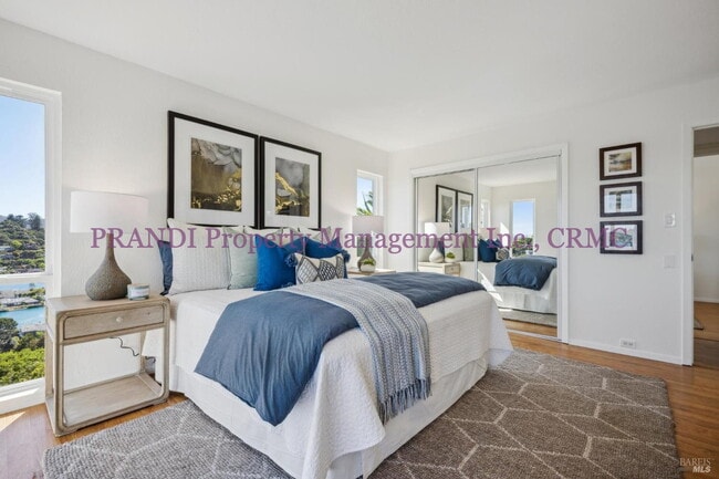 Building Photo - Resort Style Living in Prime Tiburon Locat...