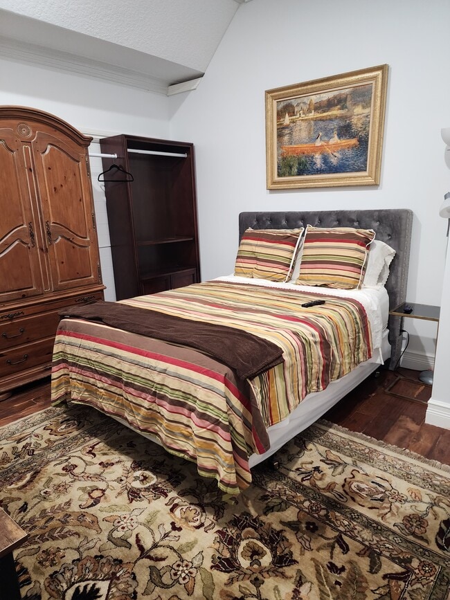 Building Photo - 123 Grand Palm Way