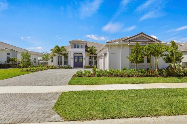 Building Photo - 14823 Wildwood Cir