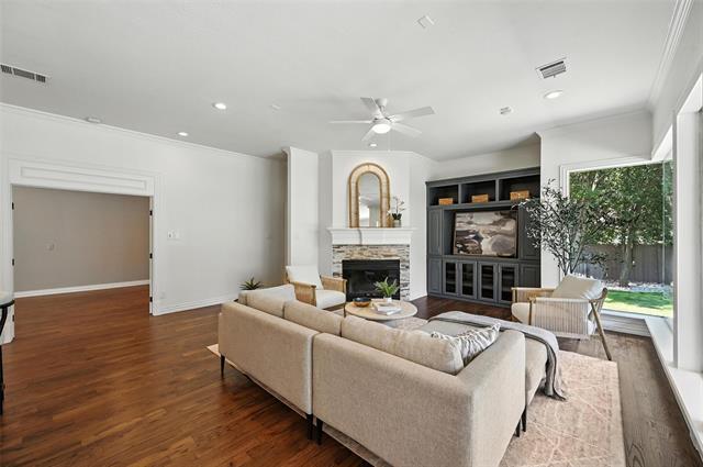 Building Photo - 350 Silverwood Cir