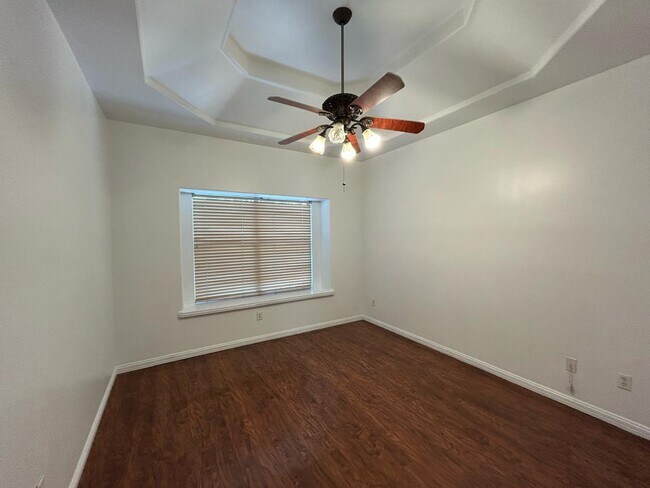 Building Photo - 3400 Santa Teresa
