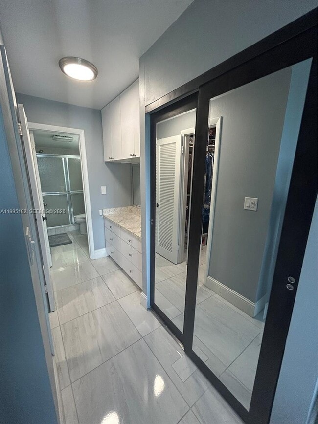 Building Photo - 8900 Washington St