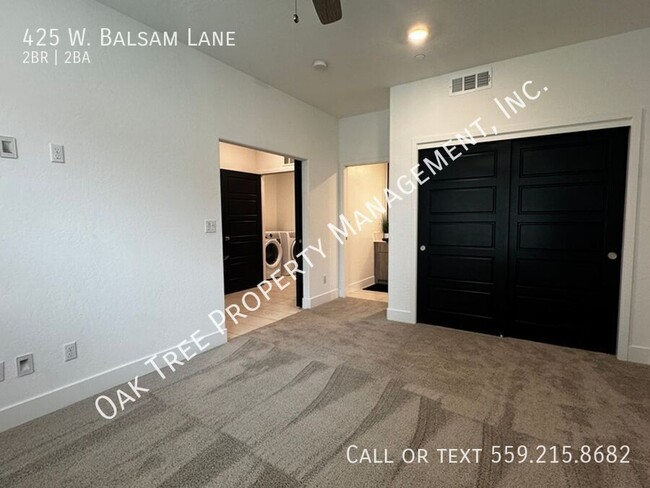 Building Photo - 425 W Balsam Ln